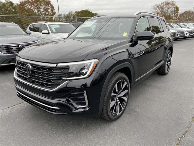 new 2025 Volkswagen Atlas car, priced at $55,966