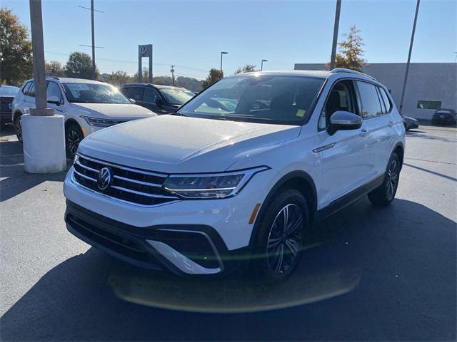 new 2024 Volkswagen Tiguan car, priced at $34,896