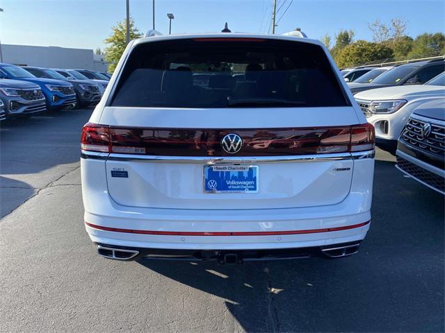 new 2025 Volkswagen Atlas car, priced at $56,421