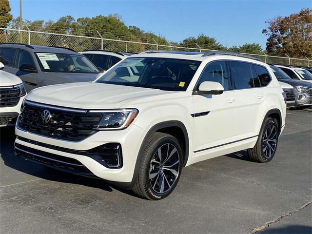 new 2025 Volkswagen Atlas car, priced at $56,421