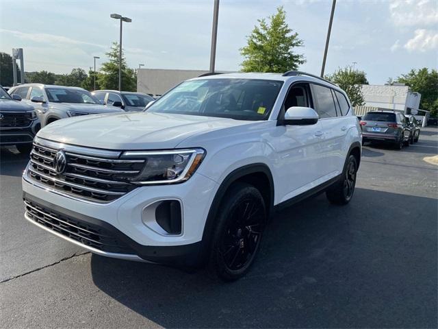 new 2024 Volkswagen Atlas car, priced at $46,945