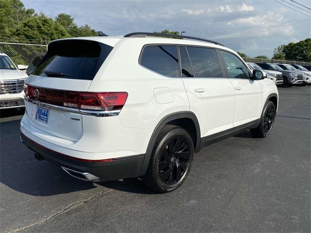 new 2024 Volkswagen Atlas car, priced at $46,945