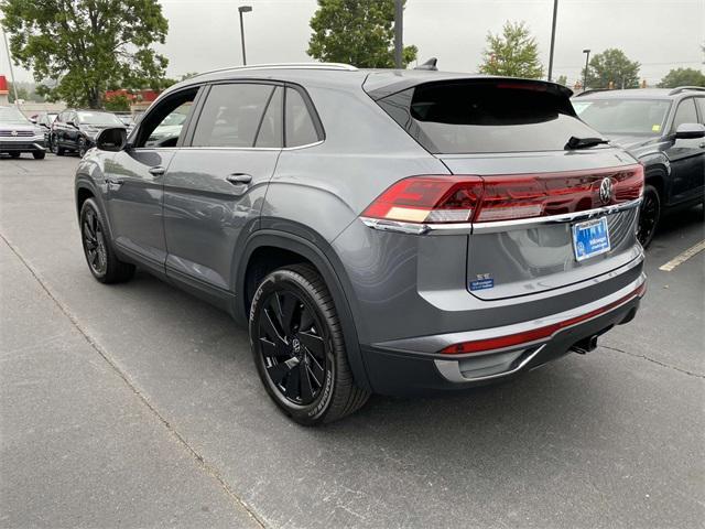 new 2024 Volkswagen Atlas Cross Sport car, priced at $47,206