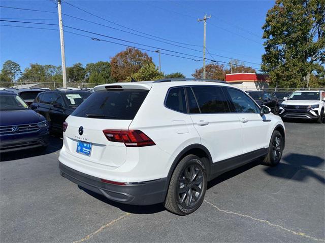 new 2024 Volkswagen Tiguan car, priced at $35,251