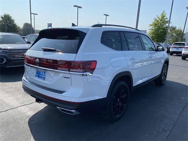 new 2024 Volkswagen Atlas car, priced at $47,820