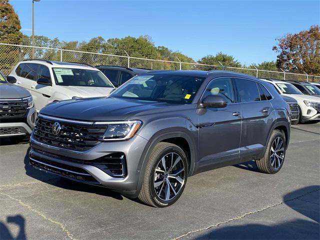 new 2025 Volkswagen Atlas Cross Sport car, priced at $54,660