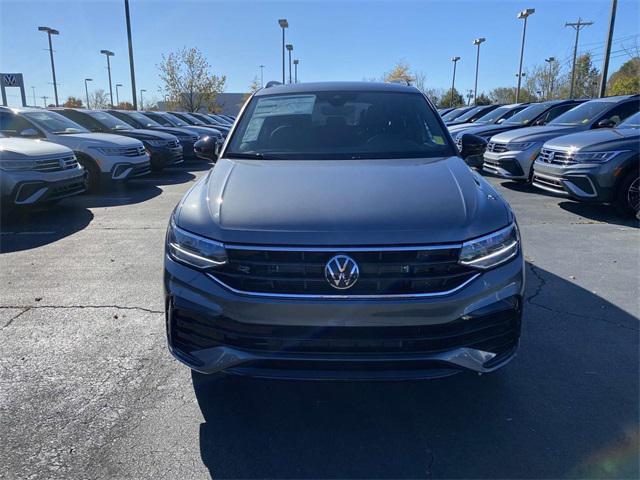 new 2024 Volkswagen Tiguan car, priced at $37,161