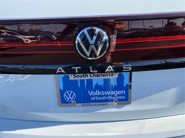 new 2024 Volkswagen Atlas car, priced at $50,478