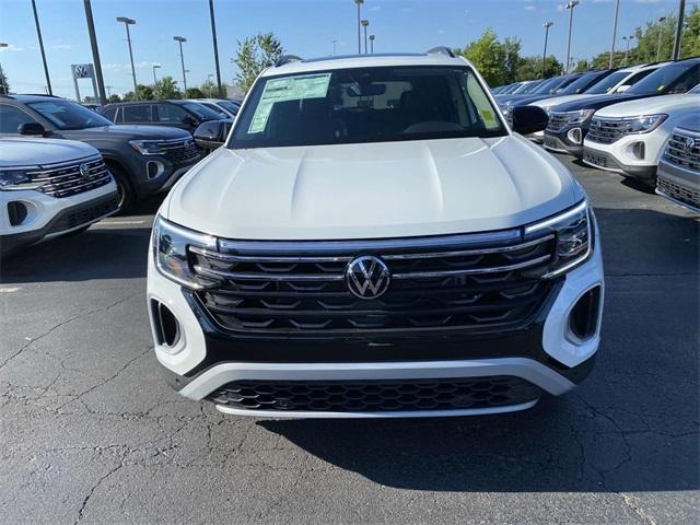 new 2024 Volkswagen Atlas car, priced at $50,478