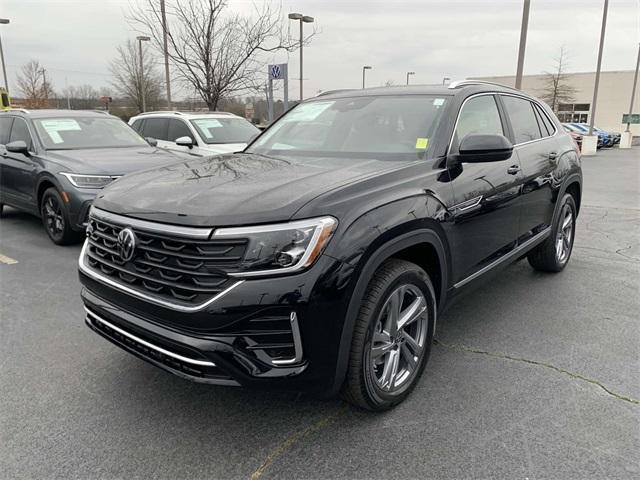 new 2024 Volkswagen Atlas Cross Sport car, priced at $52,078