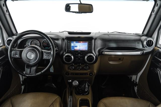 used 2015 Jeep Wrangler Unlimited car, priced at $19,596