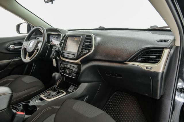 used 2016 Jeep Cherokee car, priced at $16,996
