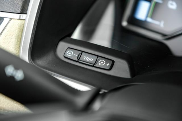 used 2018 Honda Clarity Plug-In Hybrid car, priced at $21,996