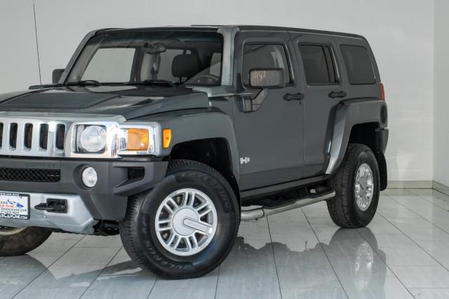 used 2009 Hummer H3 car, priced at $12,996