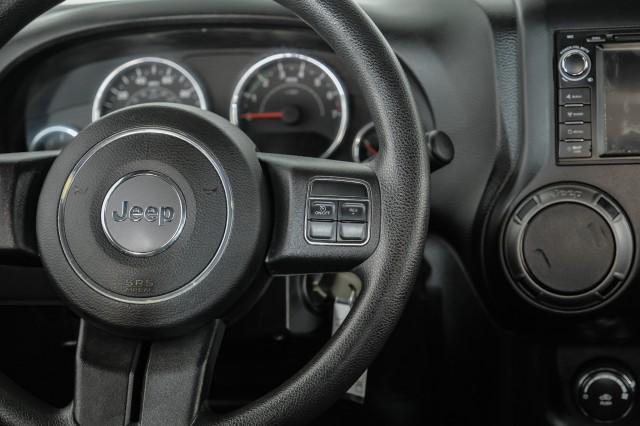 used 2013 Jeep Wrangler Unlimited car, priced at $15,996