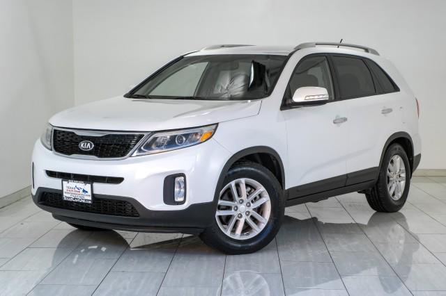 used 2014 Kia Sorento car, priced at $12,996