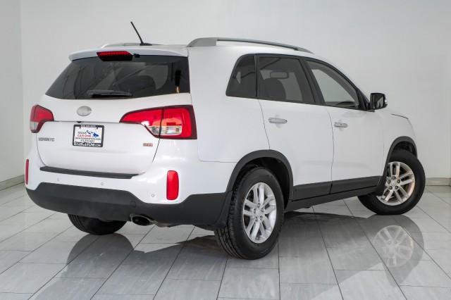 used 2014 Kia Sorento car, priced at $12,996