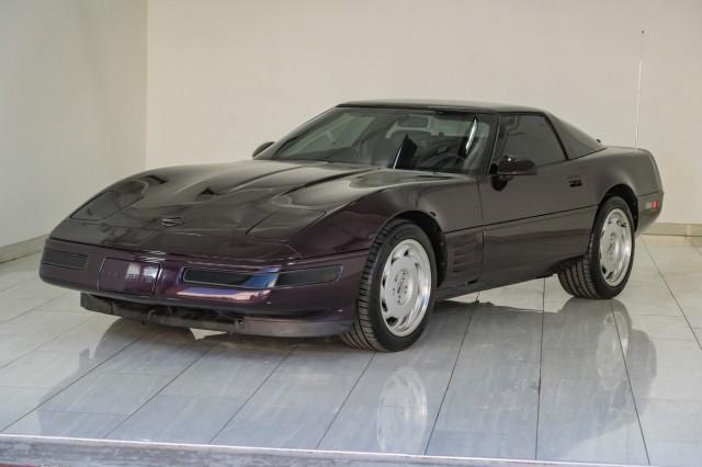 used 1992 Chevrolet Corvette car, priced at $15,996
