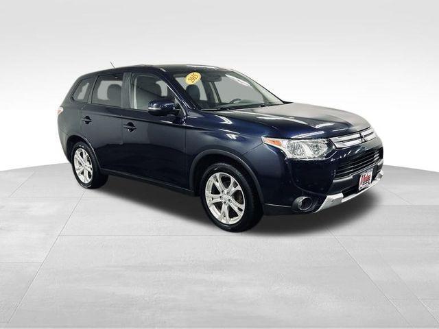 used 2015 Mitsubishi Outlander car, priced at $7,985