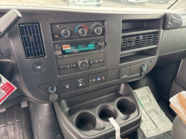 new 2025 GMC Savana 3500 car, priced at $51,312