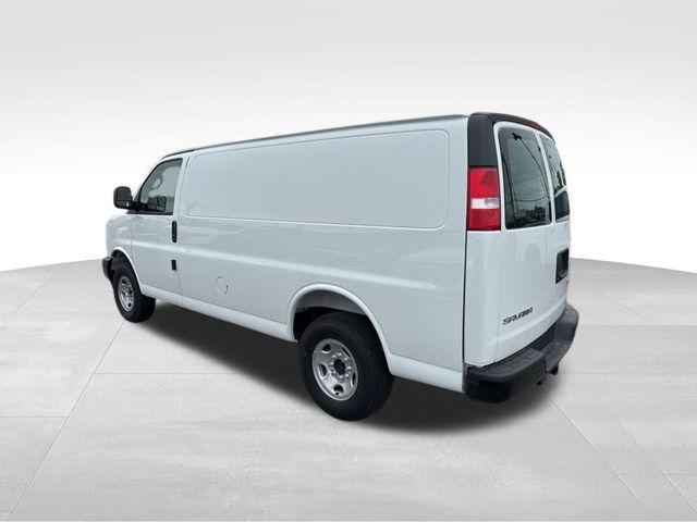 new 2025 GMC Savana 3500 car, priced at $51,312