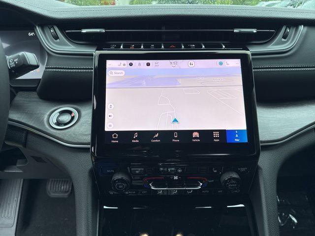 new 2025 Jeep Grand Cherokee L car, priced at $40,277