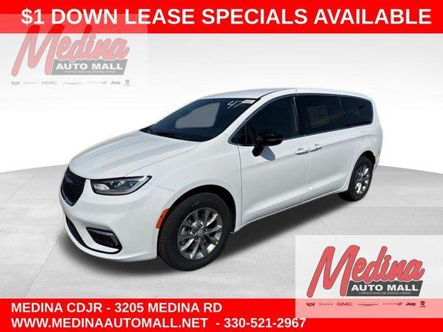 new 2026 Chrysler Pacifica car, priced at $37,126