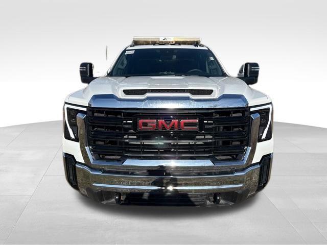 new 2024 GMC Sierra 3500 car, priced at $66,493
