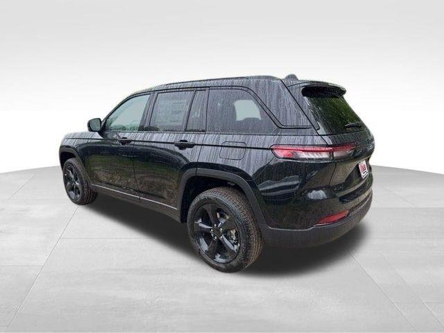 new 2025 Jeep Grand Cherokee car, priced at $46,356