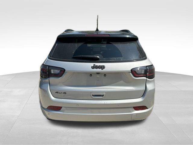 new 2024 Jeep Compass car, priced at $31,345