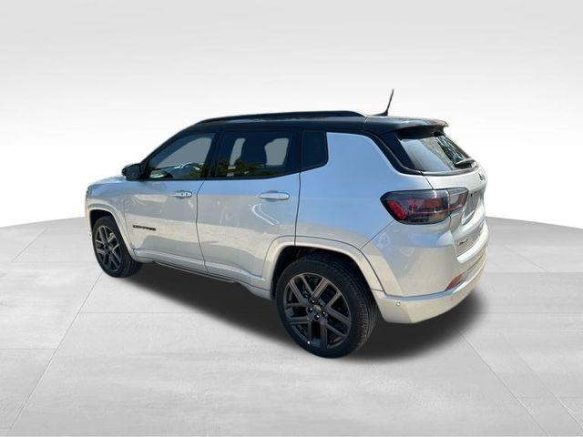 new 2024 Jeep Compass car, priced at $31,345