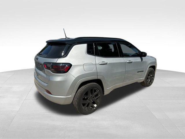 new 2024 Jeep Compass car, priced at $31,345