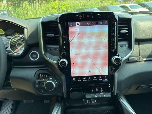 new 2025 Ram 1500 car, priced at $51,652