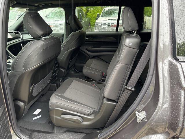new 2025 Jeep Grand Cherokee L car, priced at $39,644