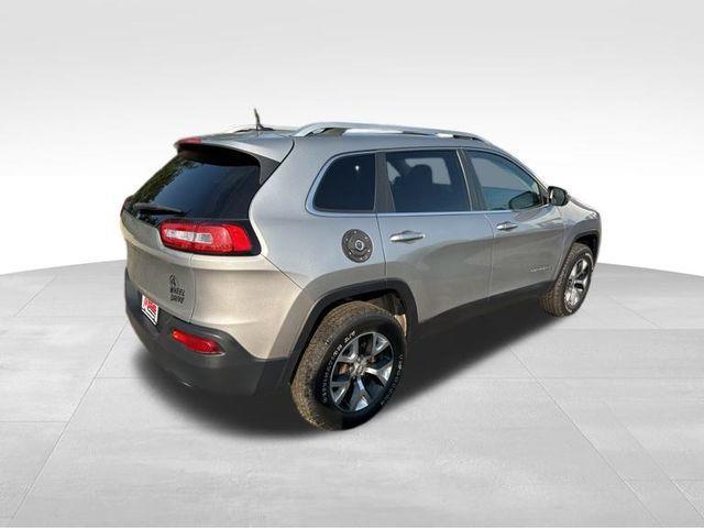 used 2015 Jeep Cherokee car, priced at $5,995