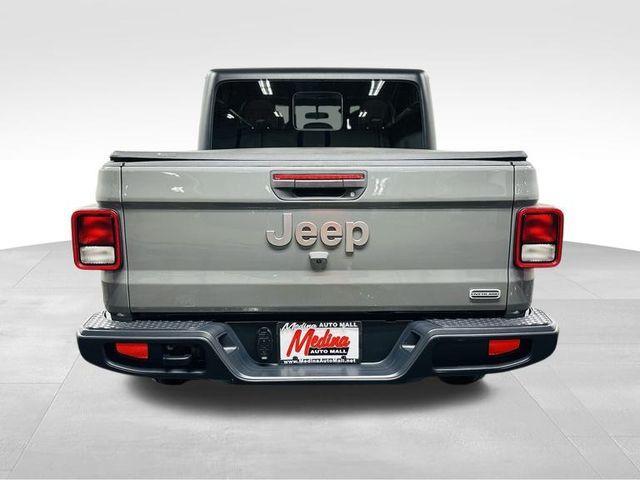 used 2021 Jeep Gladiator car, priced at $31,044