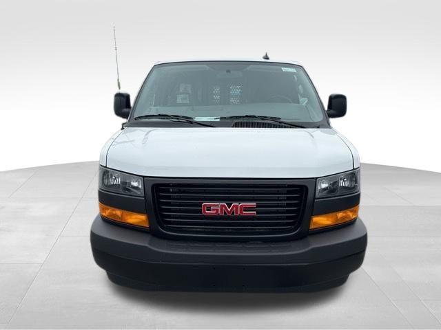 new 2025 GMC Savana 3500 car, priced at $51,312
