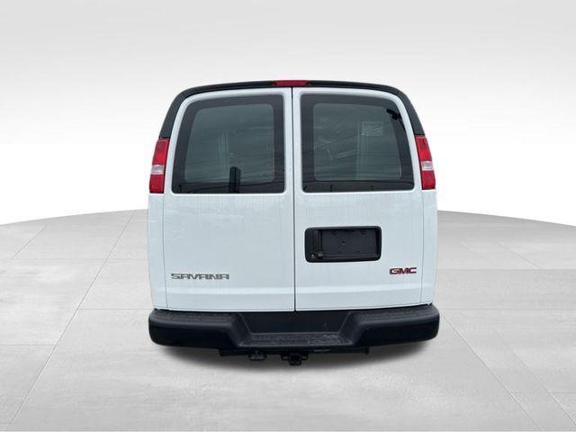 new 2025 GMC Savana 3500 car, priced at $51,312