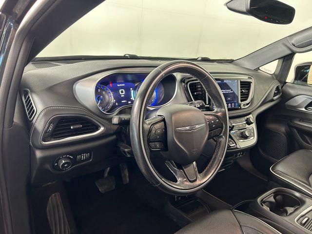 used 2019 Chrysler Pacifica car, priced at $15,995