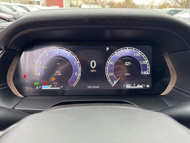 new 2025 Jeep Grand Cherokee car, priced at $47,724