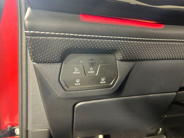 used 2024 Volkswagen Atlas car, priced at $43,674