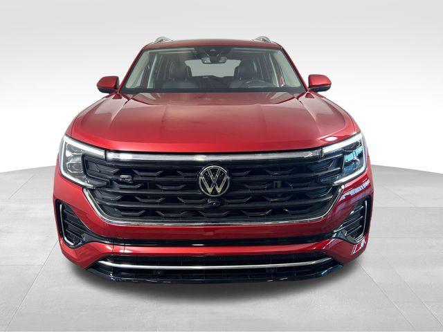 used 2024 Volkswagen Atlas car, priced at $43,674