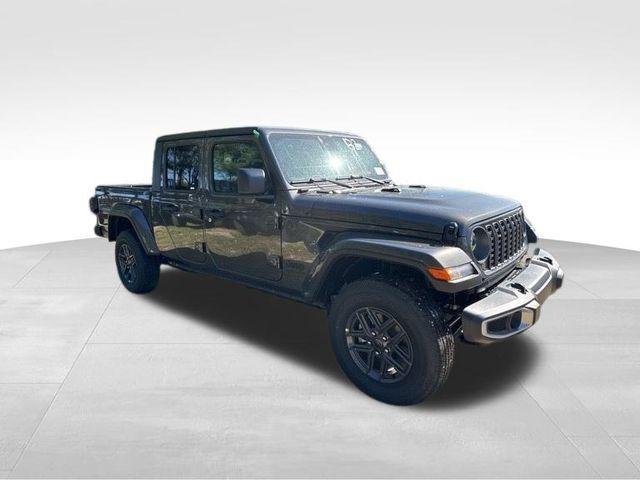 new 2025 Jeep Gladiator car, priced at $45,473