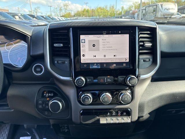 new 2025 Ram 1500 car, priced at $43,812