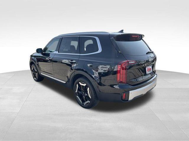 used 2024 Kia Telluride car, priced at $35,219
