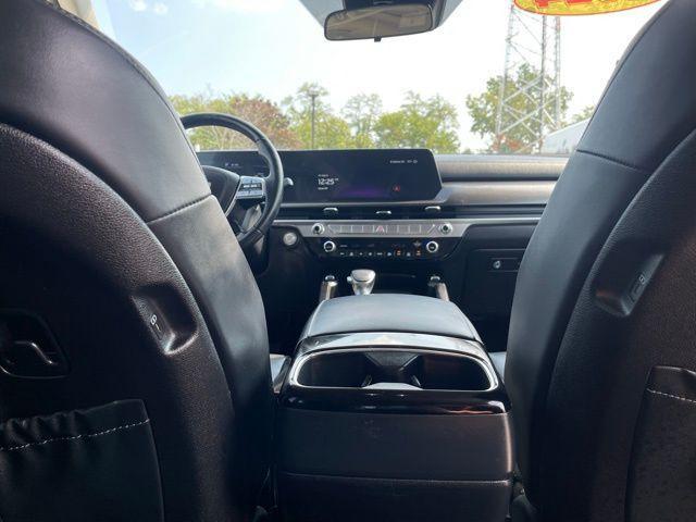 used 2024 Kia Telluride car, priced at $35,219