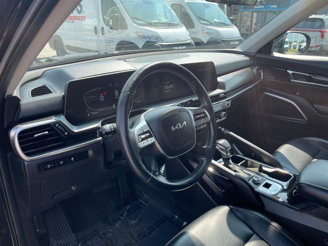 used 2024 Kia Telluride car, priced at $35,219