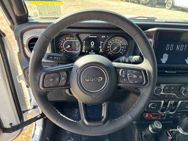 new 2025 Jeep Wrangler car, priced at $50,680