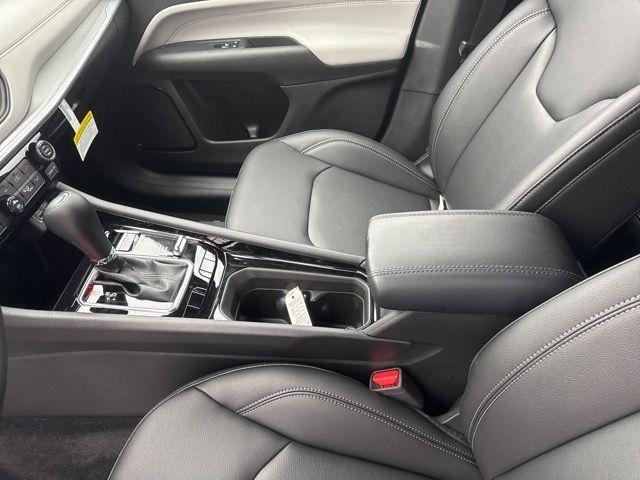 new 2025 Jeep Compass car, priced at $30,534