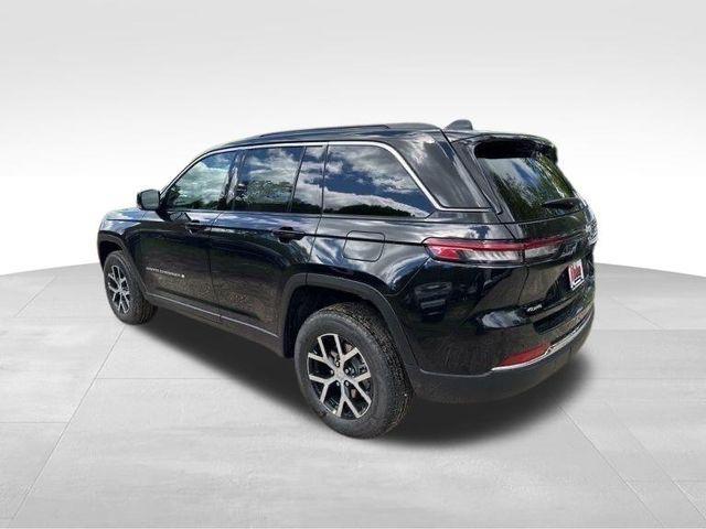 new 2025 Jeep Grand Cherokee car, priced at $44,118